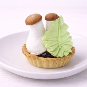 Пирожное "Корзиночка" с белков. кремом/"Tartlet" cream