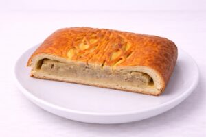 Пирог с мясом и картофелем