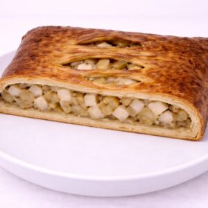 Пирог с картофелем и шпиком